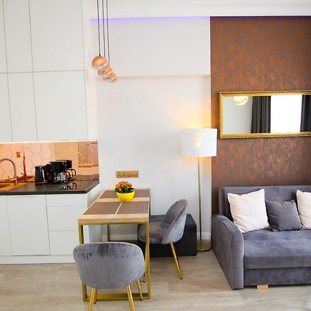 シフィノウイシチェVisit Baltic - Platan Tower Victoriaアパートメント エクステリア 写真