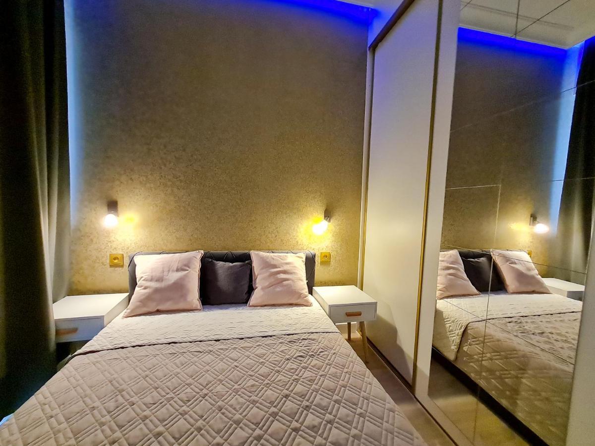 シフィノウイシチェVisit Baltic - Platan Tower Victoriaアパートメント エクステリア 写真